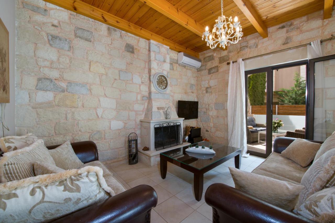 Villa Constancia Stalós 외부 사진