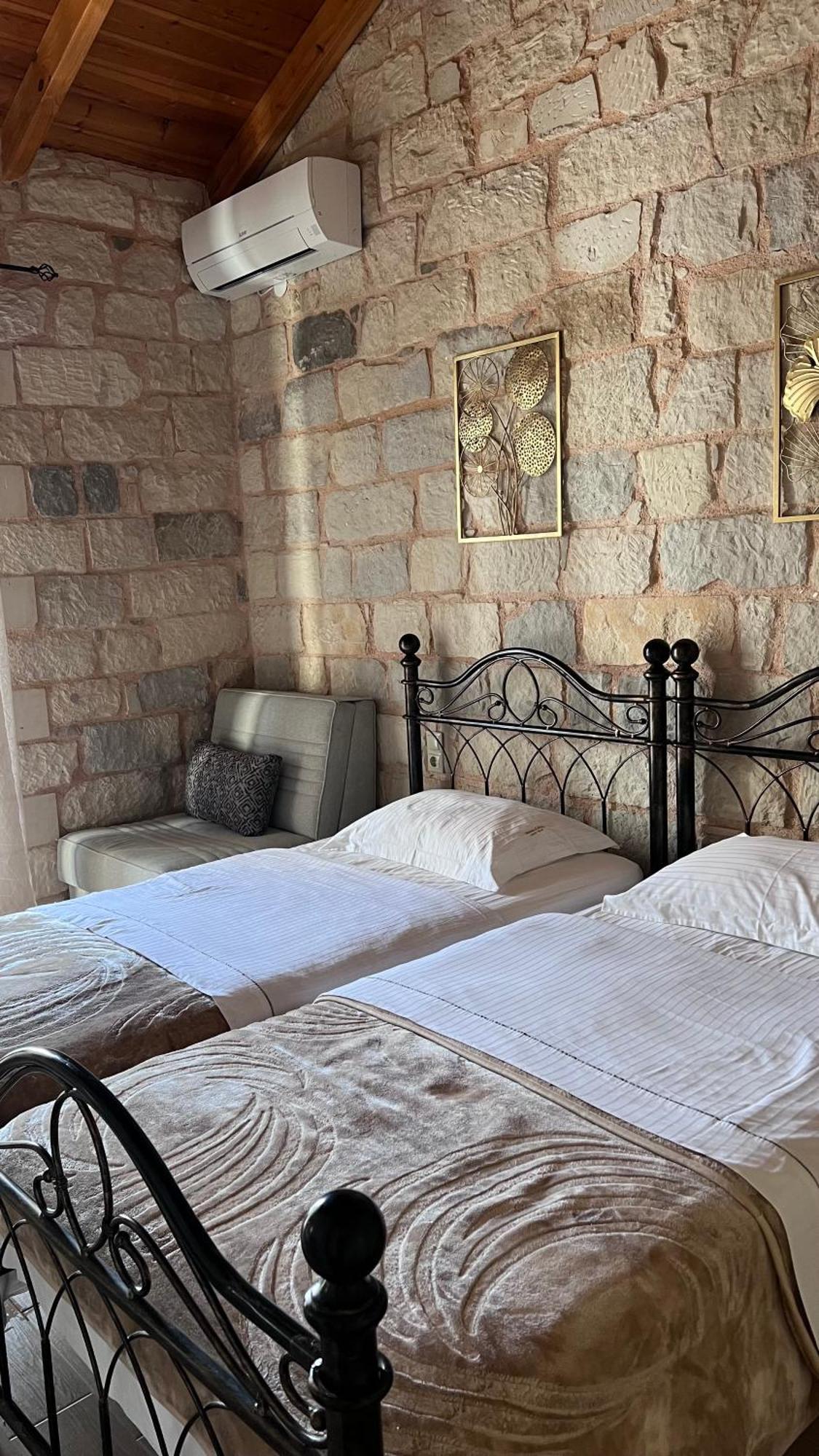 Villa Constancia Stalós 외부 사진